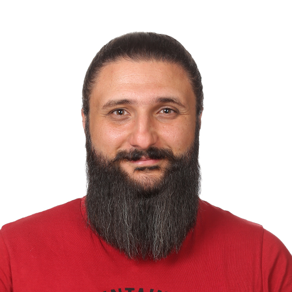 {resume.name || 'Profile'}